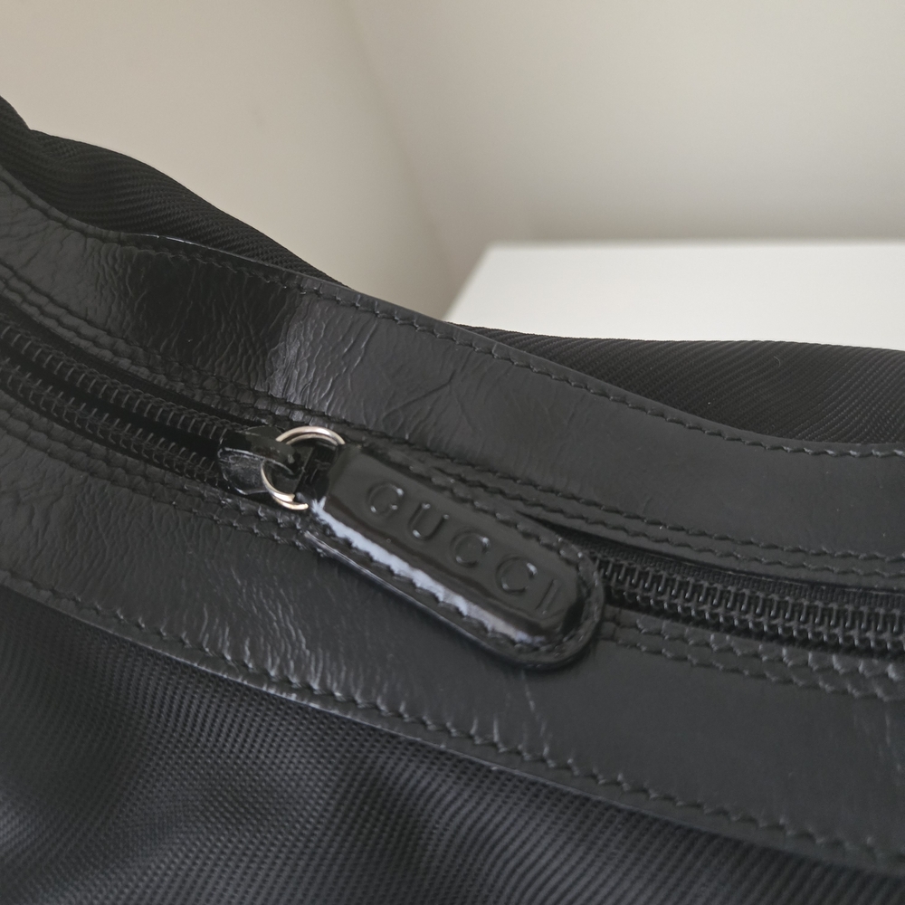 Gucci Black Hobo Bag with Bamboo Handle - Picture 8 of 13